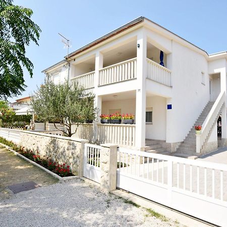 Apartment Diva Nin Esterno foto